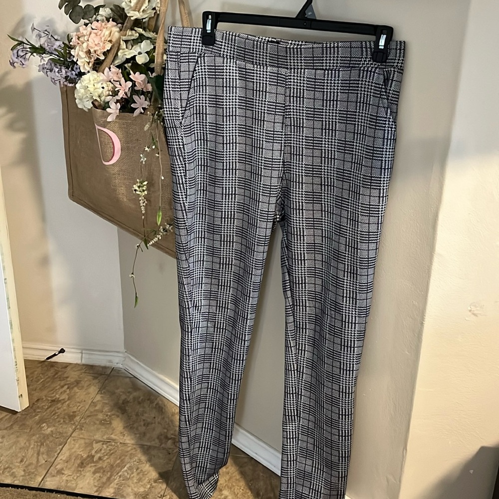 Houndstooth Plaid Dressy Leggings